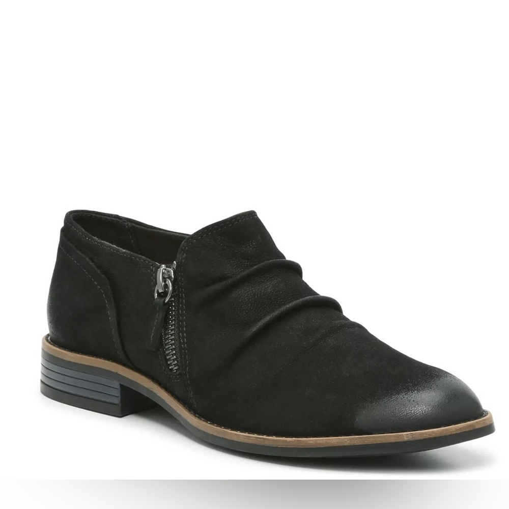 Clarks Women's Camzin Pace Ruched Zip Ankle Booties- Black-Size 11M - Picture 1 of 10